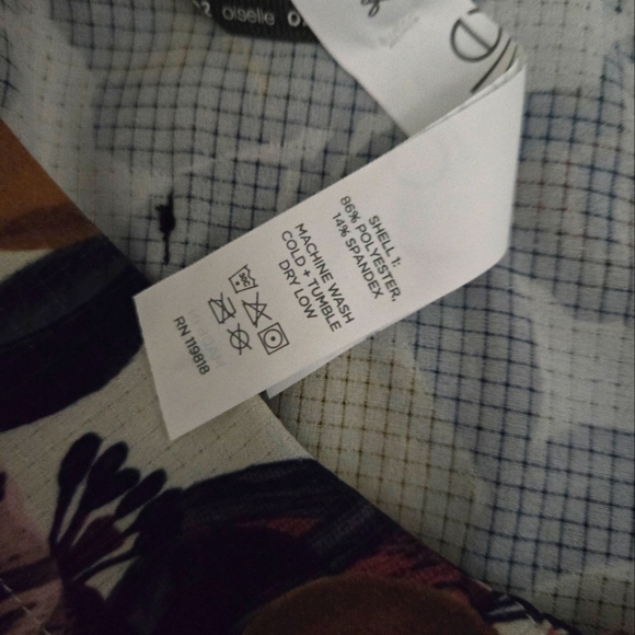 Oiselle Benjamina Button Tank Size 2 - Picture 4 of 4